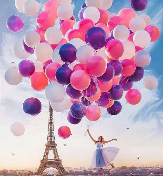 عکس دخترونه صورتی برای پروفایل