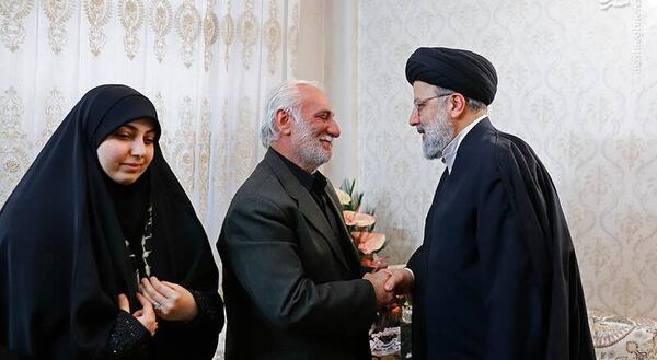 عکس نامزد وحید زمانی نیا