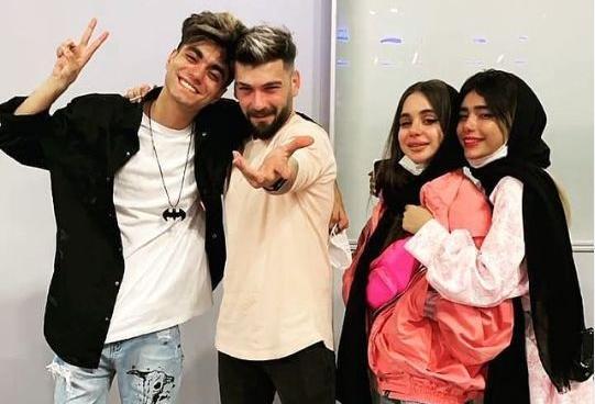 عکس مادر نیکا فلاحی