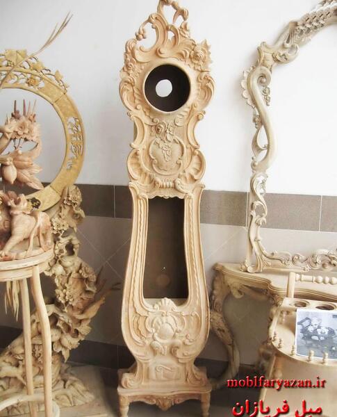 عکس ساعت چوبی ایستاده