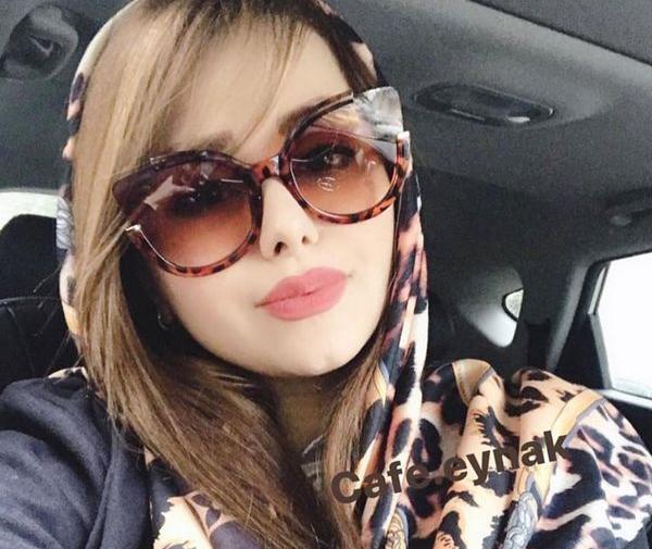 عکس دختر زیبا با عینک دودی