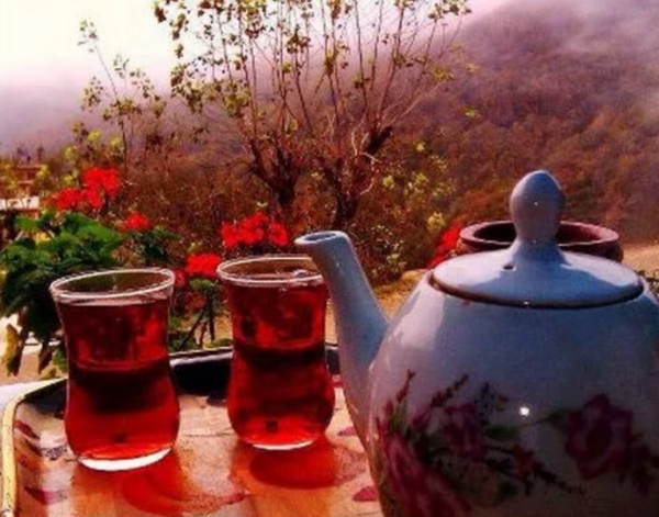 عکس چای گرم