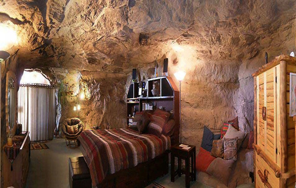 عکس هتل صخره ای کندوان تبریز