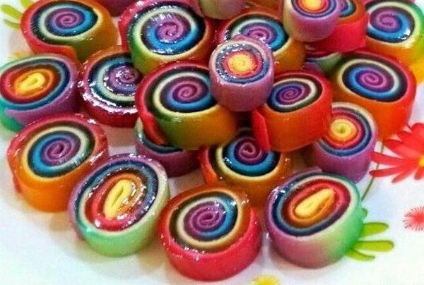 عکس ژله رولتی با بستنی