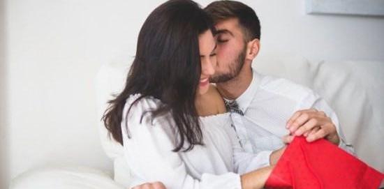 عکس عاشقانه بوسه ولنتاین