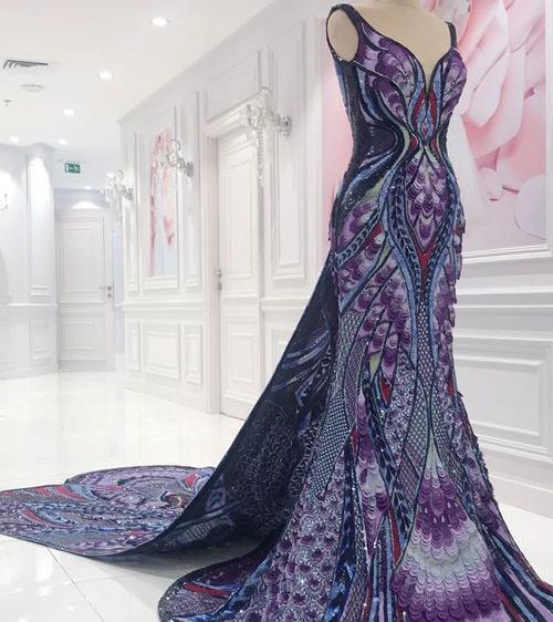 عکس لباس طاووسی