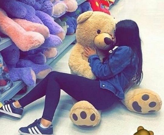 عکس دختر برای پروفایل با خرس