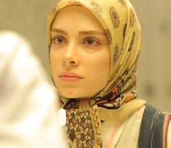 عکس بازیگر پانیذ