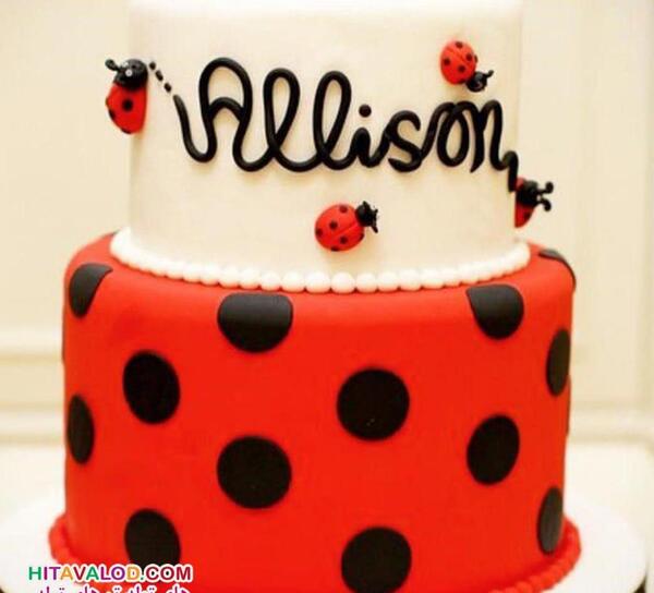 عکس کیک تولد دخترانه قرمز مشکی