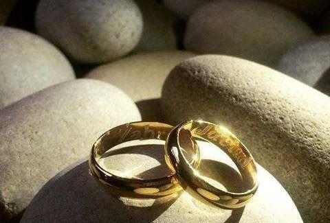 عکس حلقه ازدواج برای پروفایل