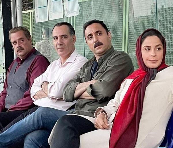 عکس پشت صحنه خنده دار دودکش