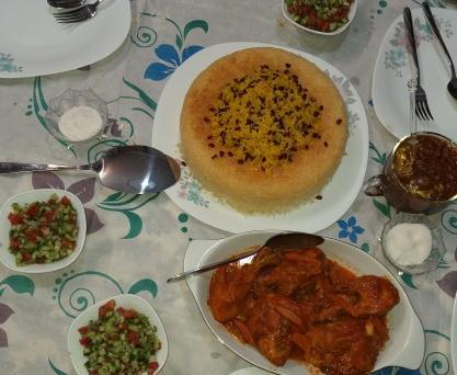 عکس میز شام زرشک پلو