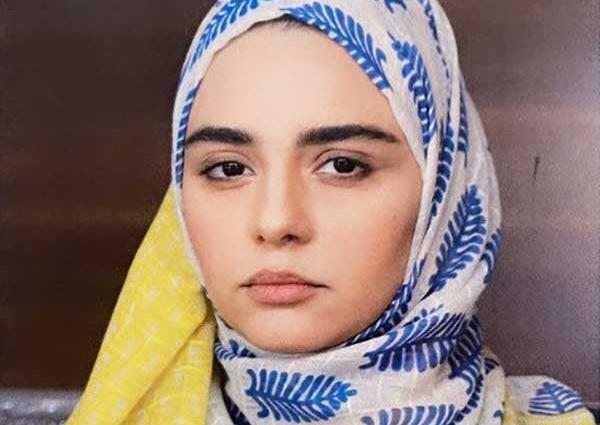 عکس بازیگر مینو آذرمگین