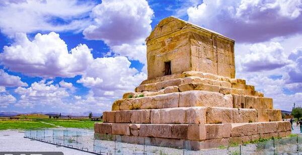 عکس آرامگاه کوروش کبیر