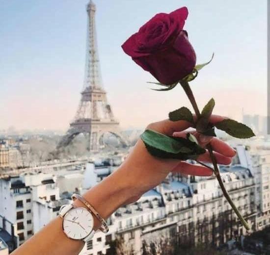 عکس ساعت و گل برای پروفایل