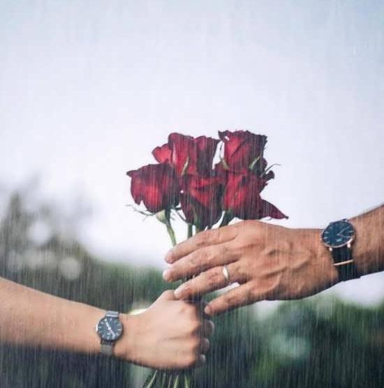 عکس ساعت و گل برای پروفایل
