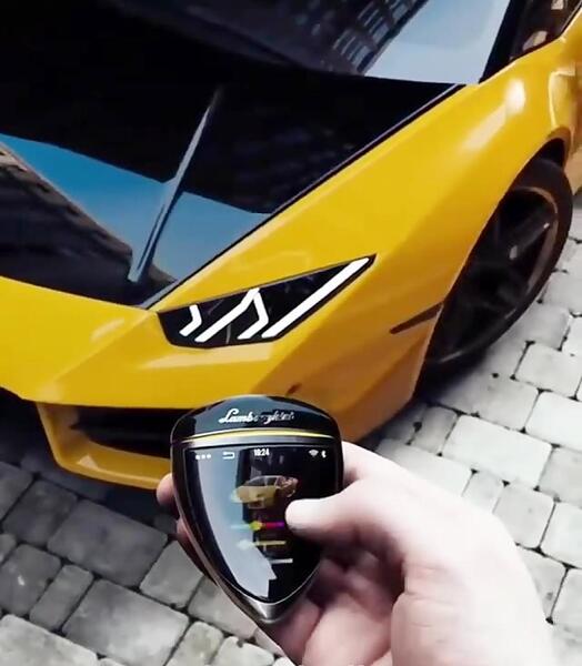 عکس لامبورگینی داخلش