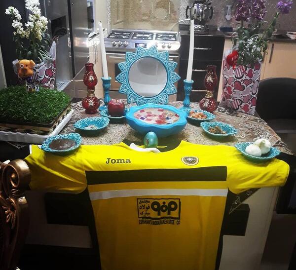 عکس سفره هفت سین زرد و طوسی