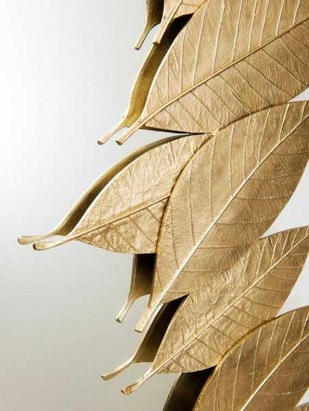 عکس ساده طلایی