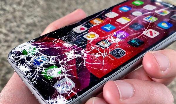 عکس صفحه گوشی خراب