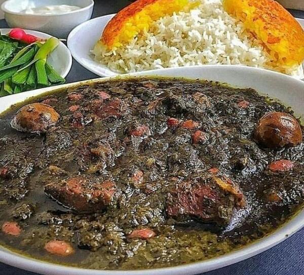 عکس پخت قورمه سبزی
