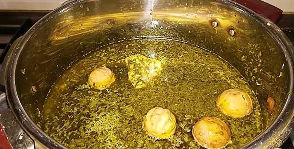 عکس پخت قورمه سبزی
