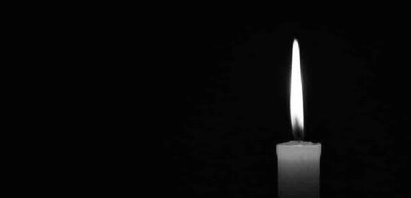 عکس سیاه با شمع برای پروفایل