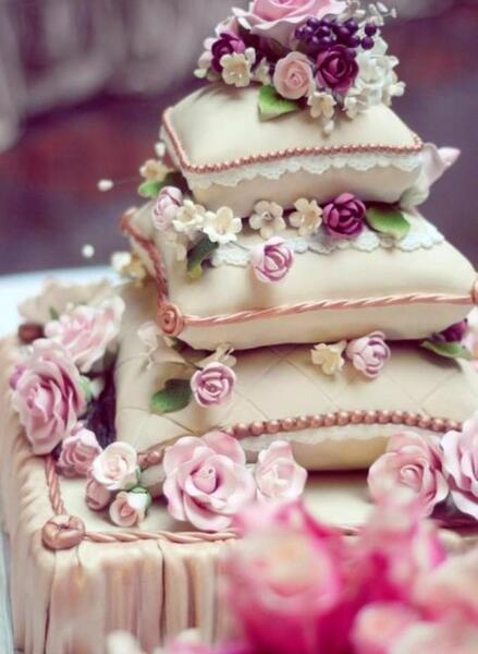 عکس کیک چند طبقه