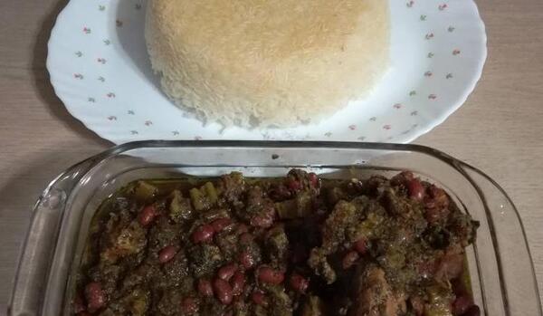 عکس خورشت کرفس خانگی