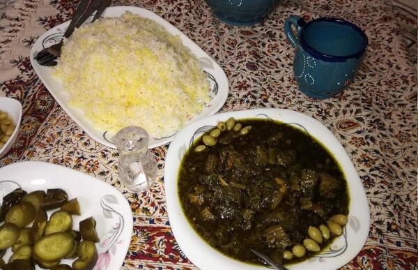 عکس خورشت کرفس خانگی