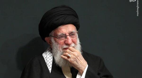 عکس گریه رهبر
