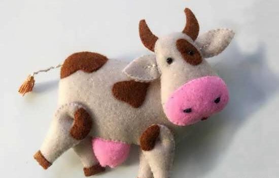 عکس گاو پارچه ای