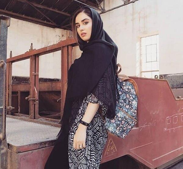 عکس هانیه غلامی با لباس عروس