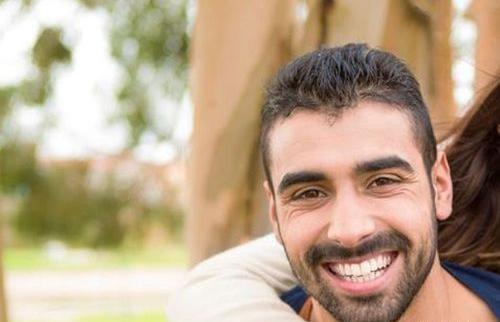 عکس لبخند حیاط