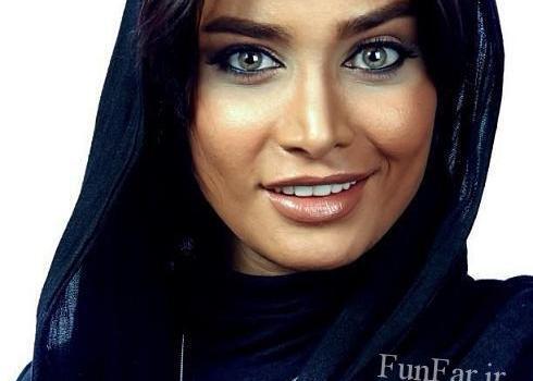عکس لبخند کج