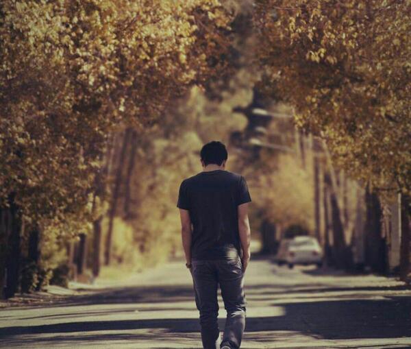 عکس مرد تنهایی