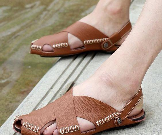 عکس صندل مردانه شیک