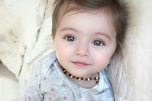 عکس نوزاد پسر چشم درشت