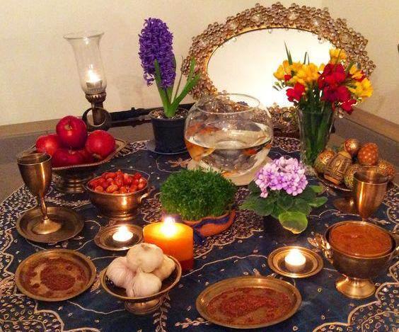 عکس هفت سین روی میز