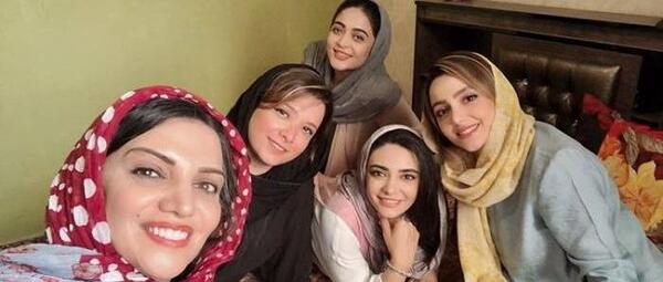عکس های بهار در سریال مانکن