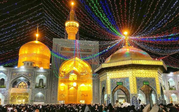 عکس شب یلدا حرم امام رضا