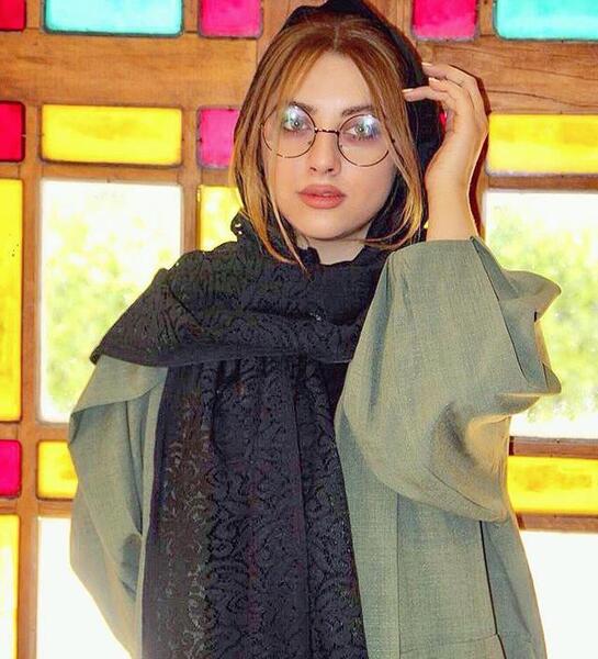 عکس های یلدا افشارنیا