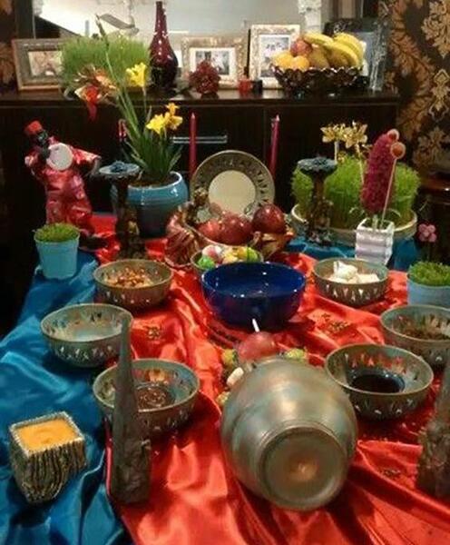 عکس ایده هفت سین روی میز خاطره