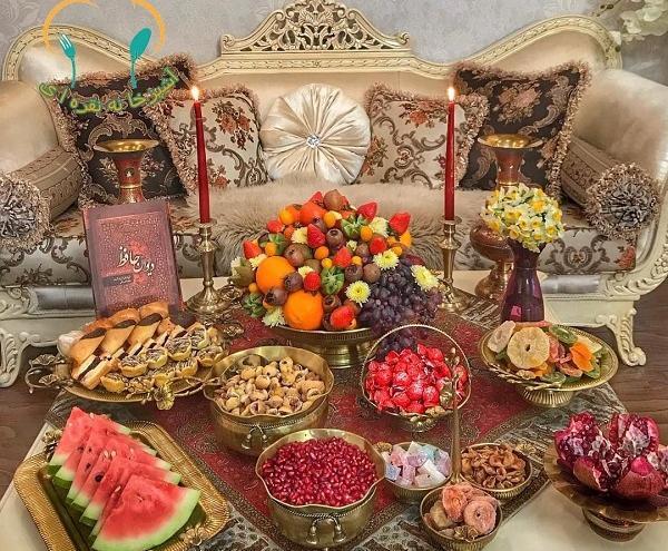 عکس ایده برای چیدمان میز شب یلدا