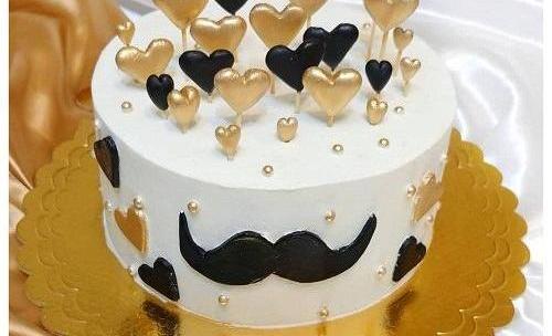 عکس ایده برای کیک تولد همسر