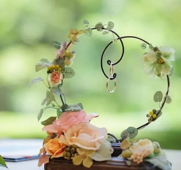 عکس ایده برای جای حلقه عروس و داماد