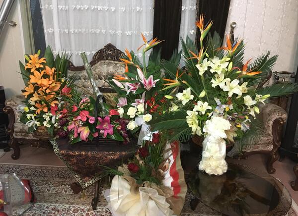 عکس ایده عروس رفته گل بچینه
