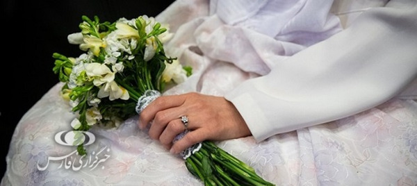 عکس ایده عروس رفته گل بچینه