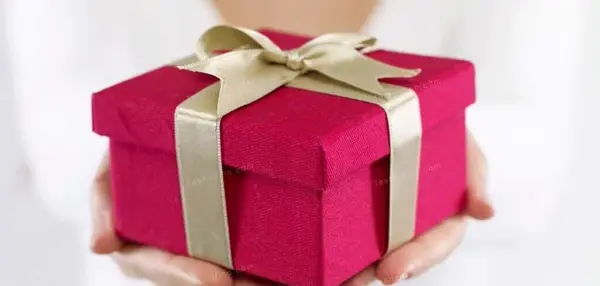 عکس ایده کادو تولد برای دختر 20 ساله