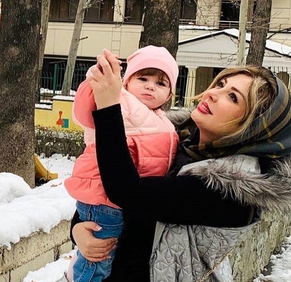 عکس بچگی های نیوشا ضیغمی